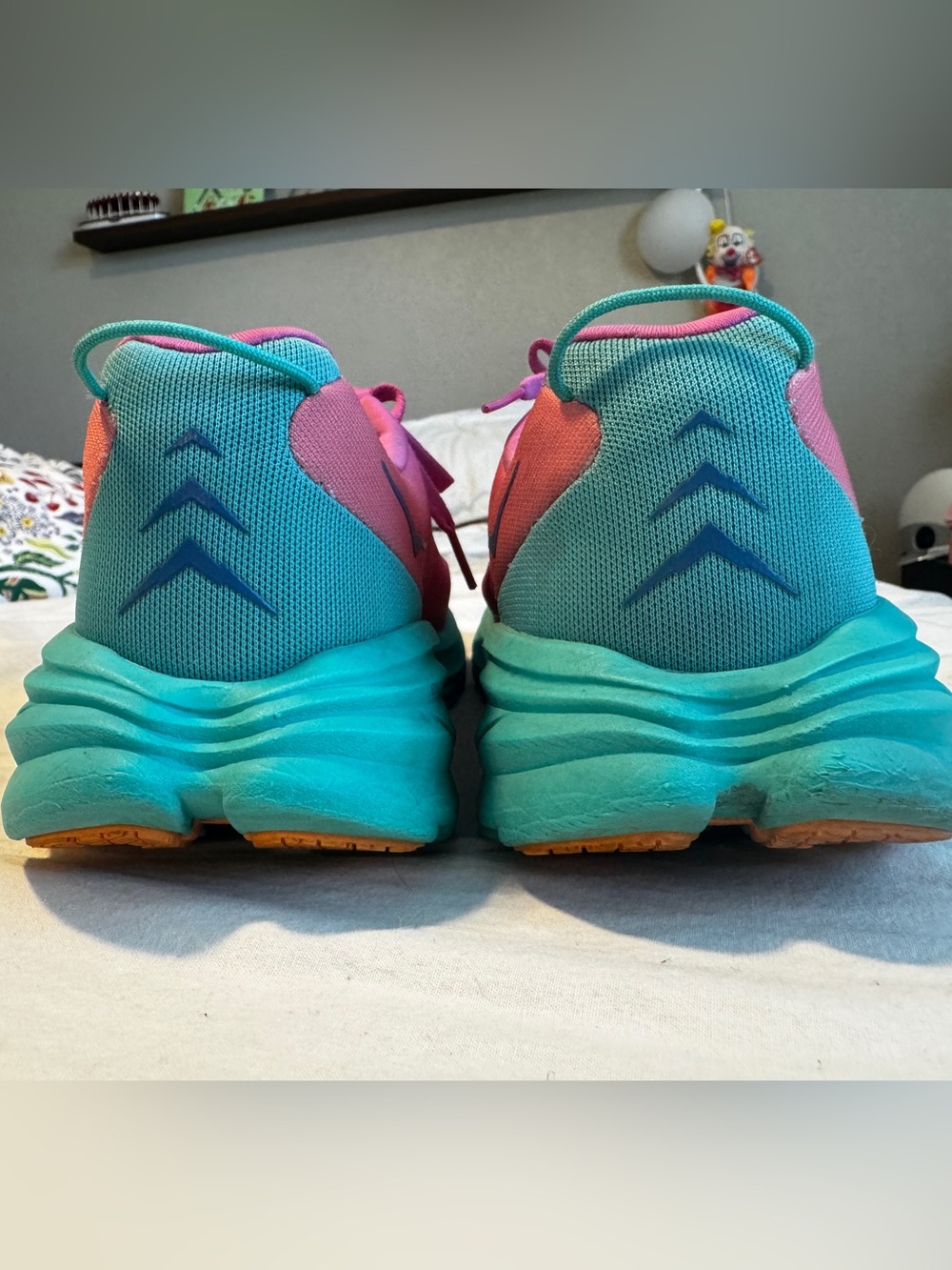 HOKA Rincon 3 pink / aqua - Picture 3 of 6